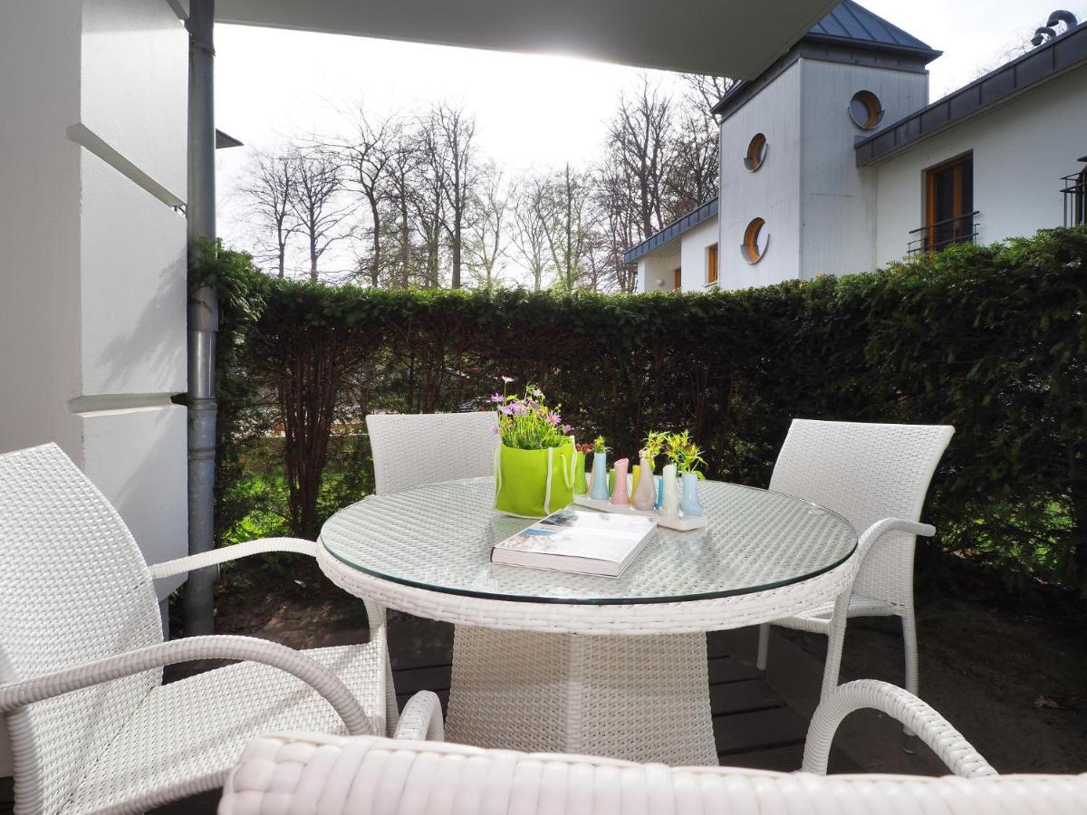 Kaiservillen Heringsdorf - Ferienwohnung Mit 1 Schlafzimmer Und Terrasse D201 מראה חיצוני תמונה